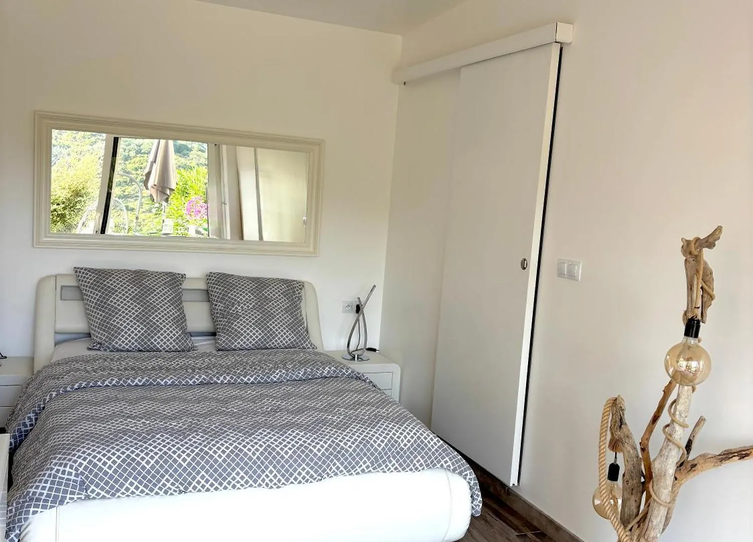 Apartamento Petit Havre De Paix Avec Jacuzzi Luxe & Jardin Privatif Zen Cavalaire-sur-Mer