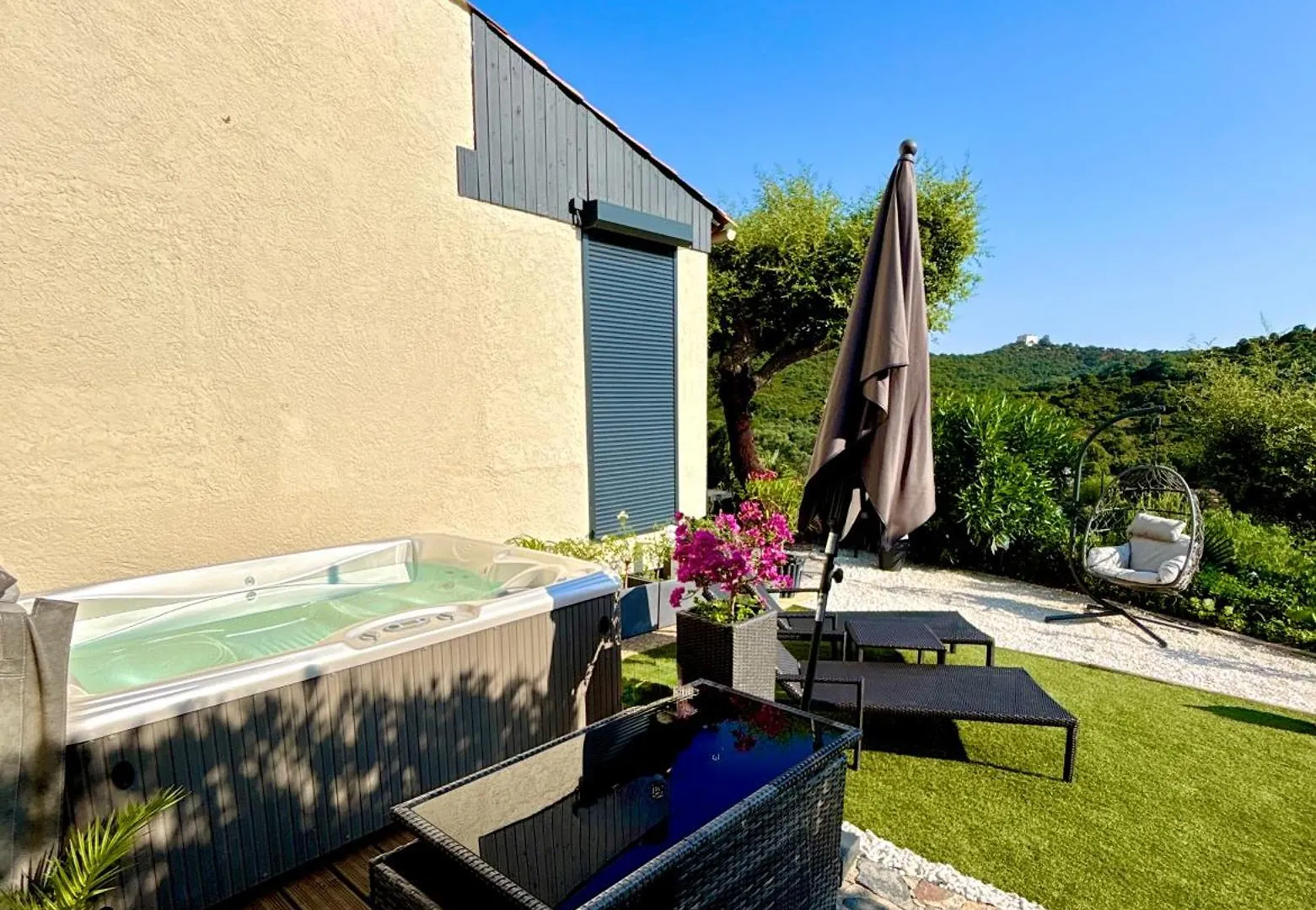 Apartamento Petit Havre De Paix Avec Jacuzzi Luxe & Jardin Privatif Zen Cavalaire-sur-Mer Francia